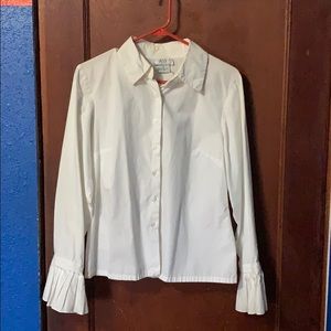 AGB women’s medium dress shirt
